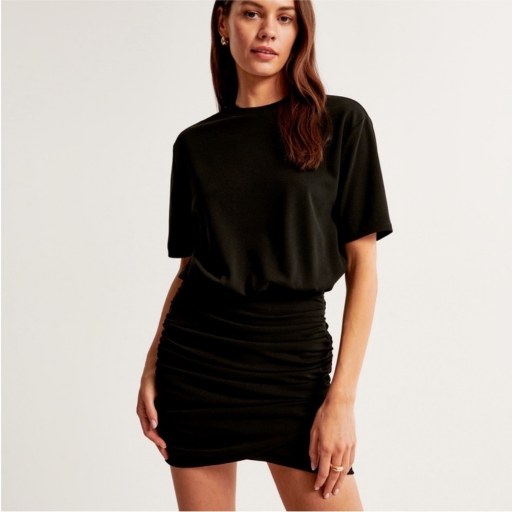 Abercrombie Ruched Knit Mini Dress in Black SZ S NWT